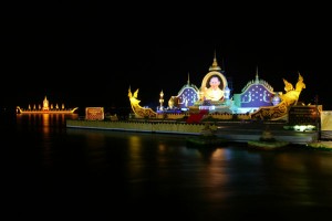 ลอยกระทงตาก
